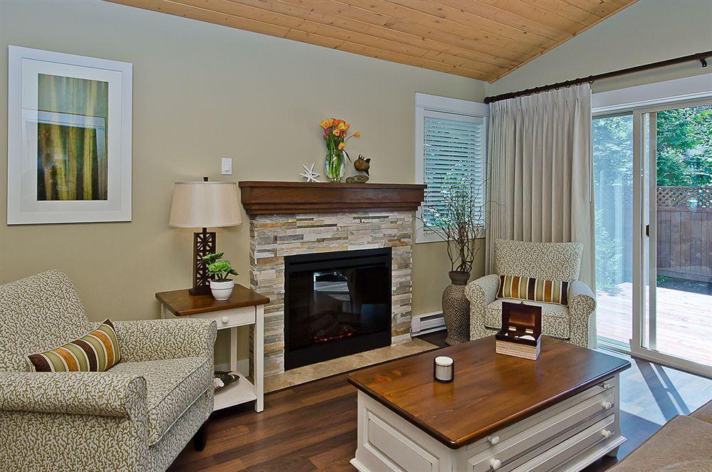 Oceanside Village Resort Parksville Extérieur photo