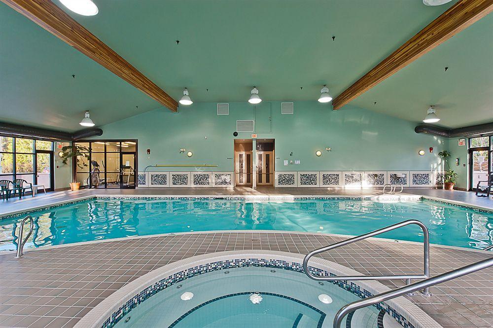 Oceanside Village Resort Parksville Extérieur photo
