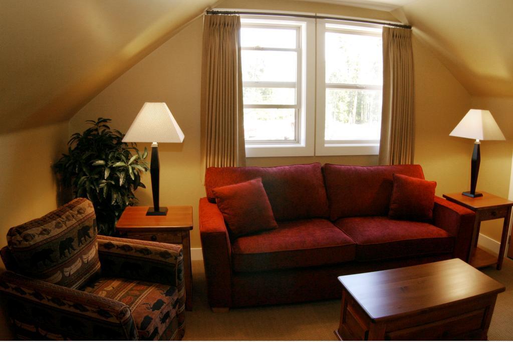 Oceanside Village Resort Parksville Extérieur photo