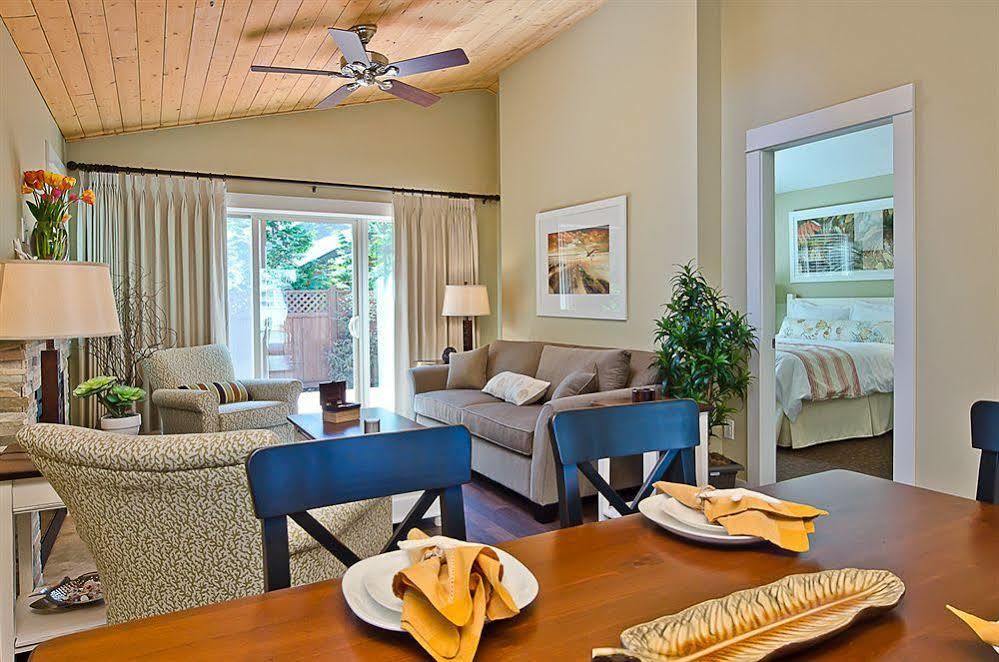 Oceanside Village Resort Parksville Extérieur photo